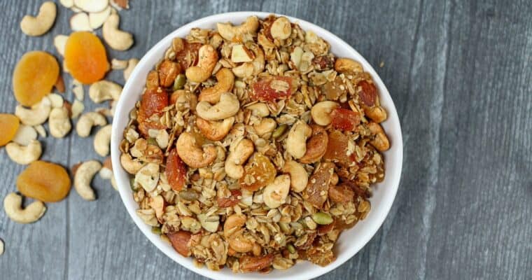 Fruit and Nut Granola