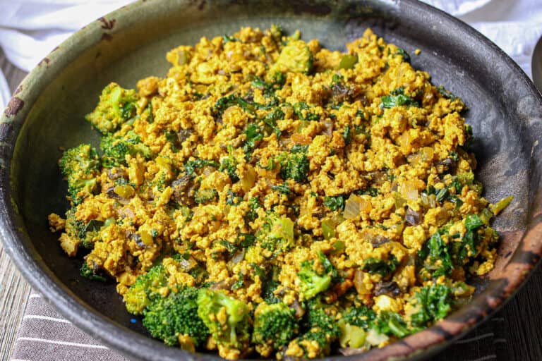 Scrambled seasoned tofu with sautéed vegetables.